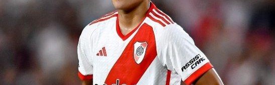 星空体育官网-8场4球！18岁阿根廷天才边锋横空出世 国米一眼看中 英超3大豪门来抢