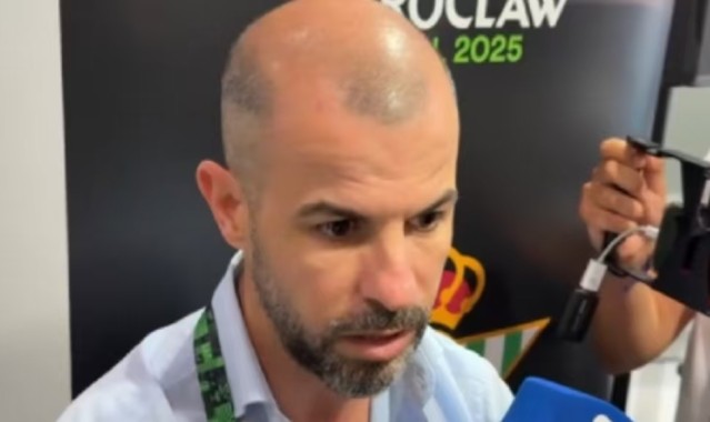 贝蒂斯体育总监：这是一场势均力敌的较量，会全力以赴留住安东尼