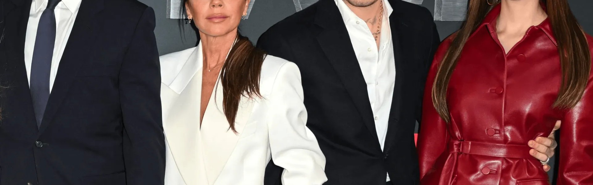 星空体育官网下载入口-布鲁克林的前教练：他的成长境遇最特殊，足够我写篇文章