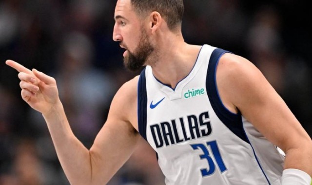 star sports下载-梦回巅峰克莱半场23分平赛季纪录，三大核心缺阵，独行侠双杀爵士|克雷·汤普森|西部|达拉斯独行侠队|NBA常规赛|洛杉矶快船队_新浪体育_新浪新闻