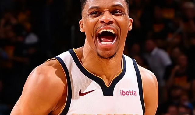 杨瀚森双喜临门，老詹现身骑士！勇士一喜一忧，威少太难了