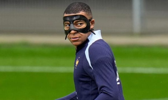 star sports下载-【前瞻】大热法国尚未“亲自”破门 面具版姆总亮相？