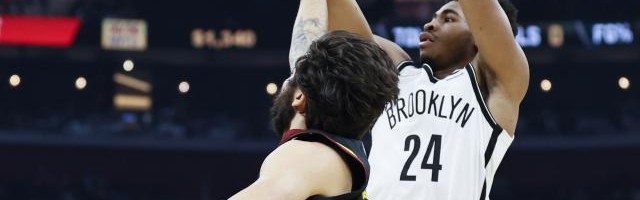 星空体育官网-篮网菜鸟吹响反击号角 托马斯生涯首次上双有点飘